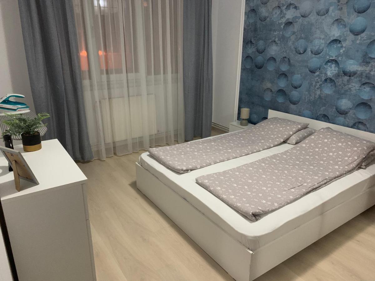 Confort Apartment Mediaş Esterno foto